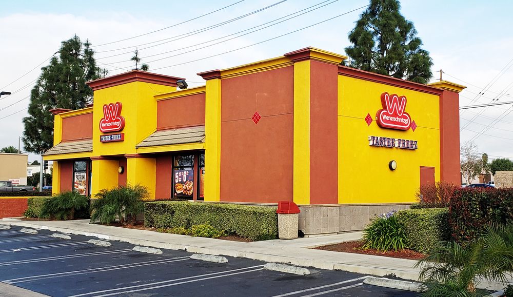 McFadden Center: 1700-1766 East McFadden Avenue, Santa Ana, CA 92705